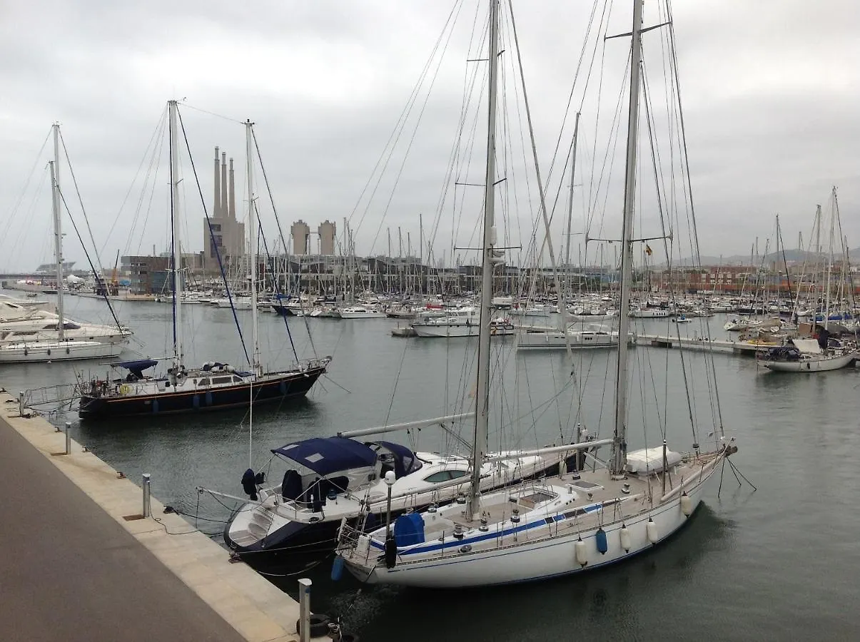 Badalona Beach Apartment 0*,  ספרד