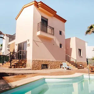 International Surf Camp Only Surf , Corralejo Spain